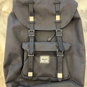 HERSCHEL BACKPACK Dark Charcoal Grey - 30 L